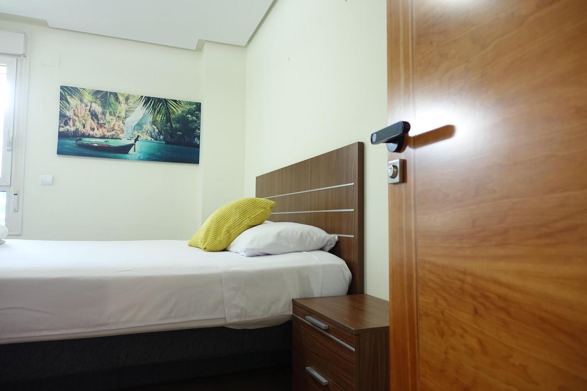 Best Valencia Beach Rooms-Shared Flat Exterior photo
